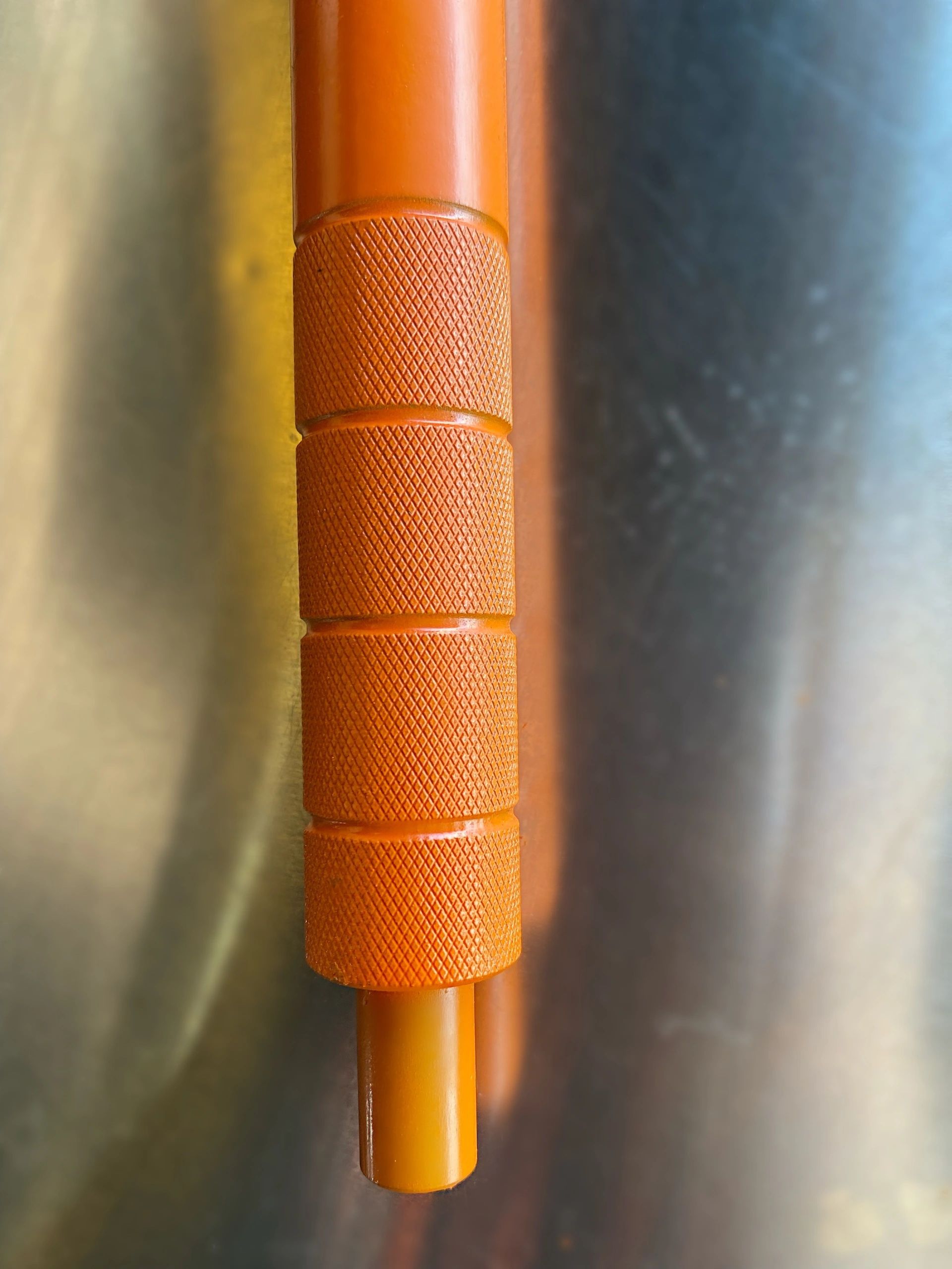 Tool-Packing Nut Bar
